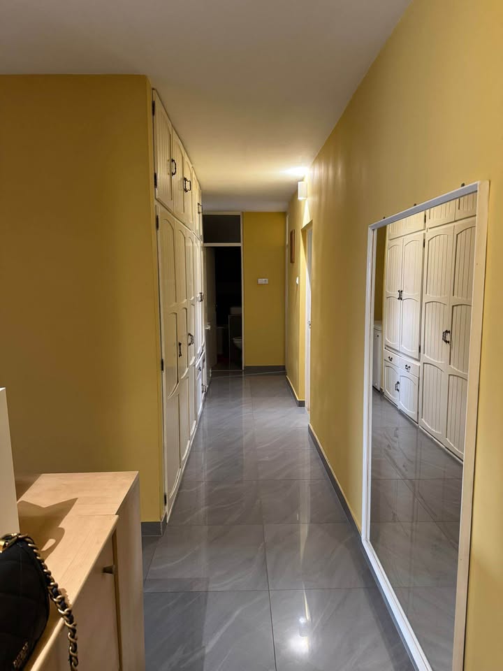 Eladó 4 szobás lakás